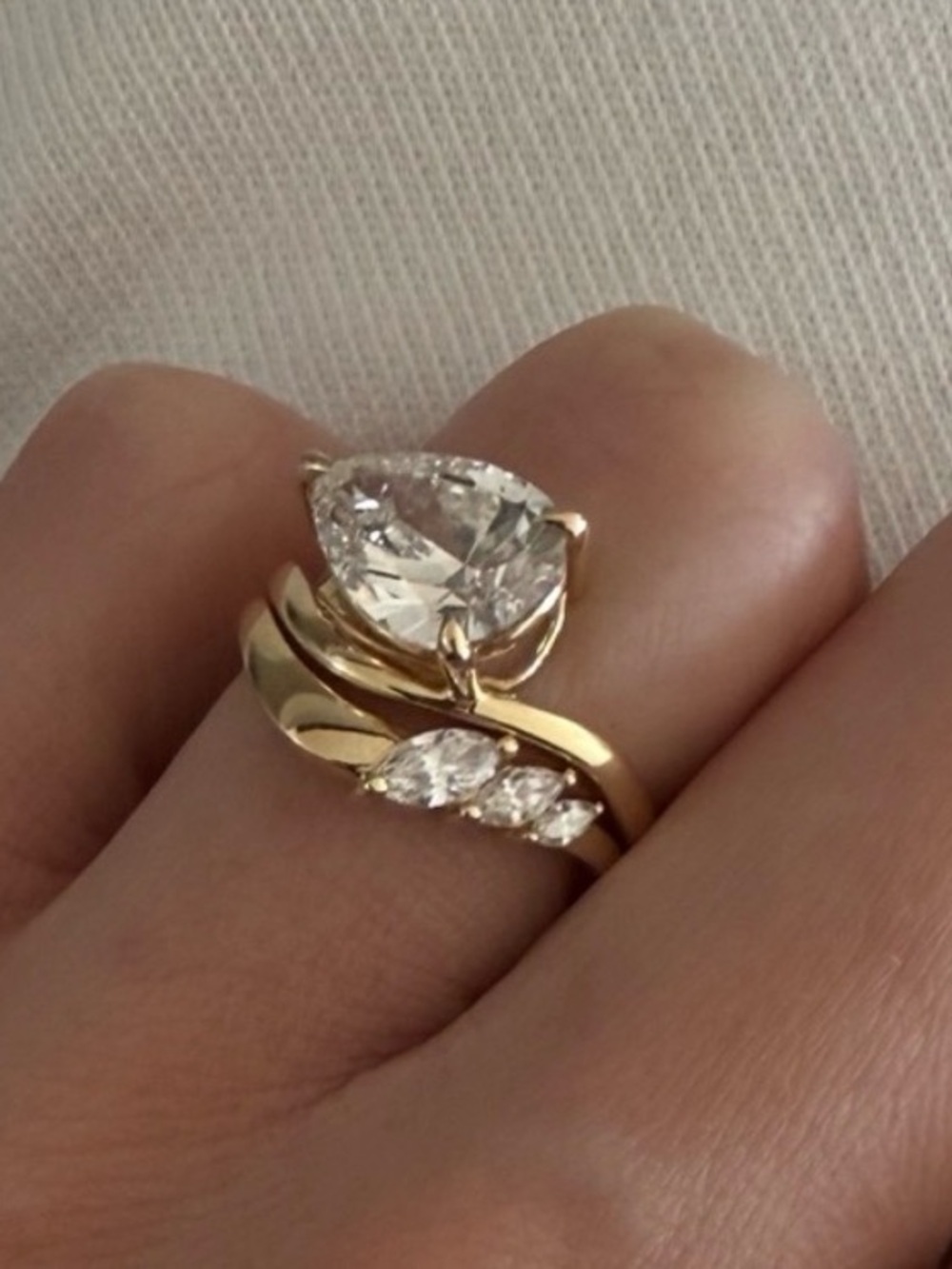 2.4 Carat Pear Diamond Ring Set - Both solid 14K - IGI Laser Inscribed
